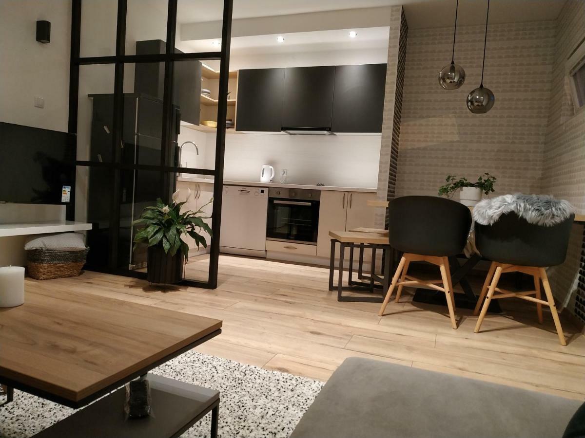 Avisi Home Τρέμπινιε Εξωτερικό φωτογραφία